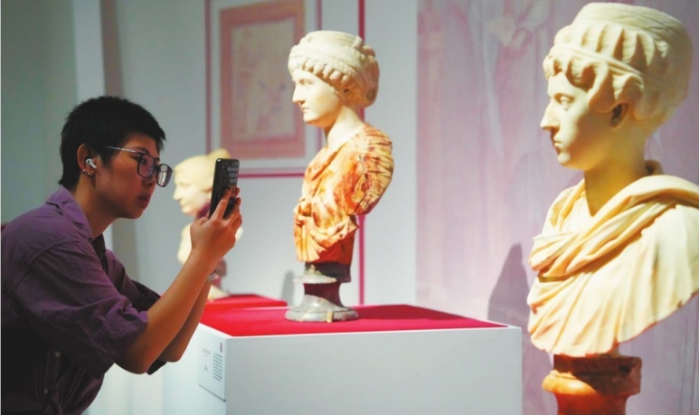 “彼美人兮——两汉罗马时期女性文物展”在湖南博物院展出